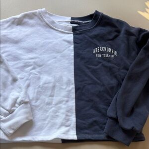 Abercrombie kids girls sweatshirt navy white 9-10 Cropped